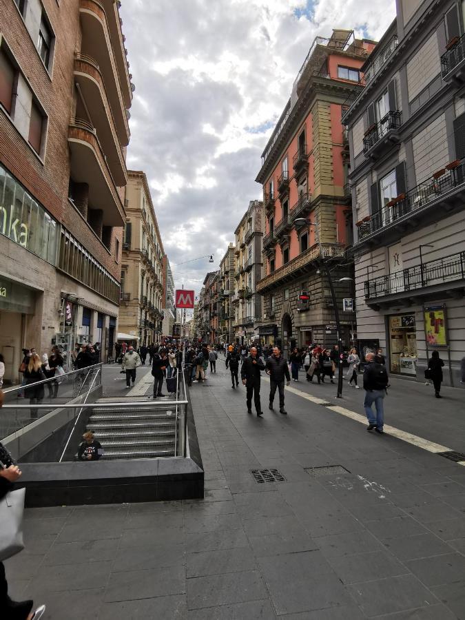 Апартаменты Residenza Napoli Toledo Экстерьер фото