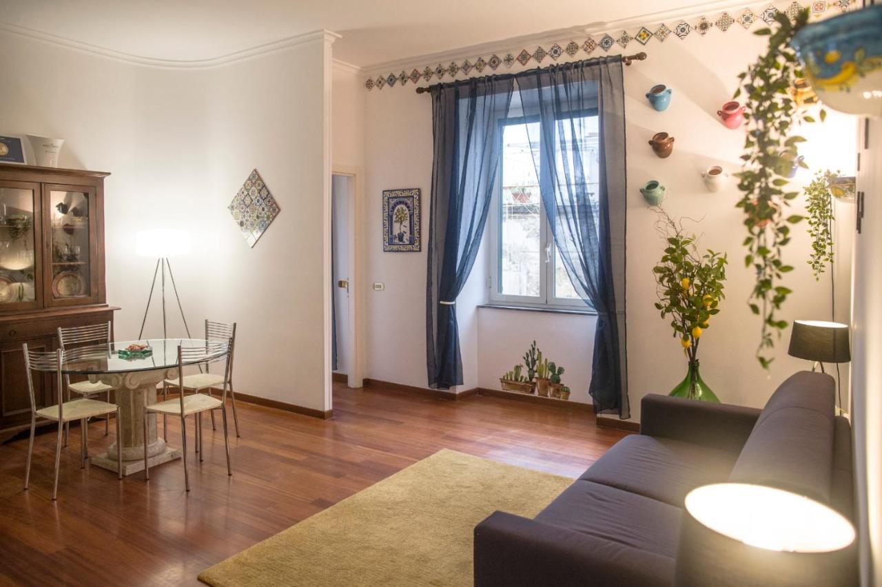 Апартаменты Residenza Napoli Toledo Экстерьер фото