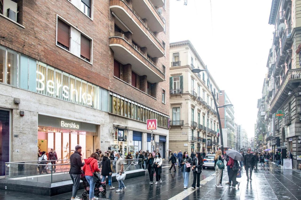 Апартаменты Residenza Napoli Toledo Экстерьер фото